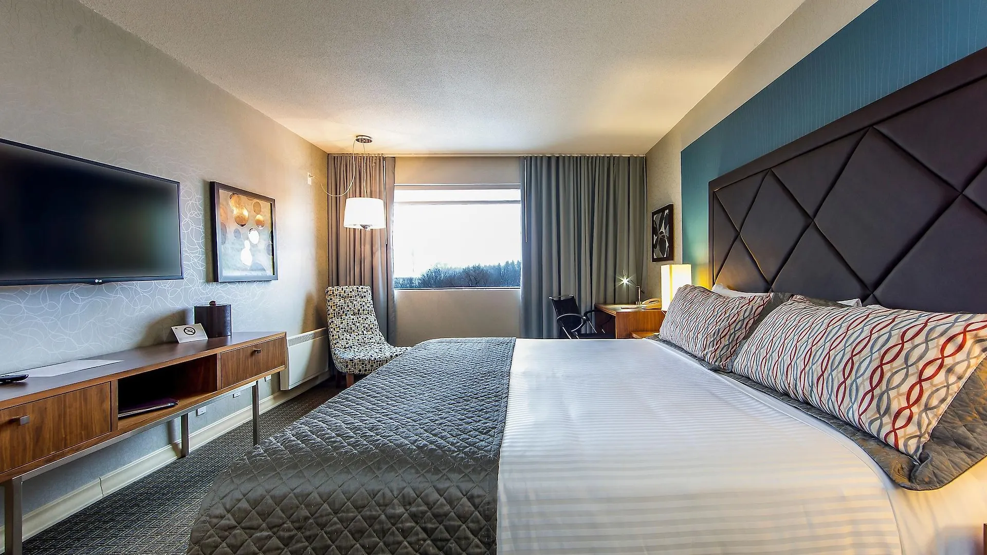 Hotel Universel Montréal