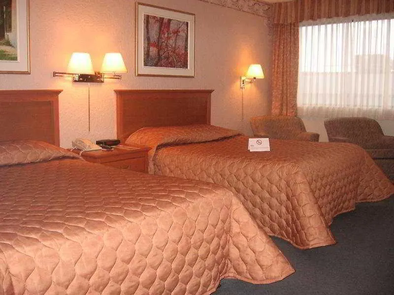 Hotel Universel Монреаль Канада